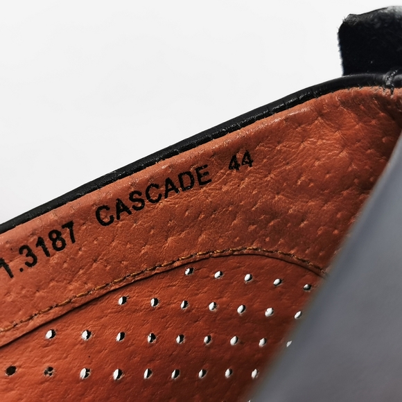 Florsheim Shoe Company Black Leather Slip On Loafers Mens Size 44 - Picture 8 of 9